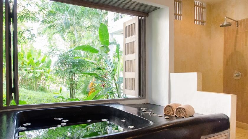 Jacuzzi Studio Bathroom