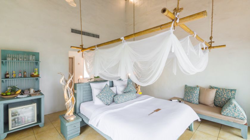 Jacuzzi Studio Interiors