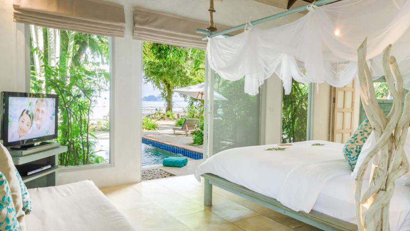 Pool Villa Bedroom