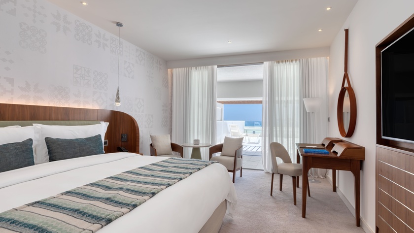 Family Sea View Suite