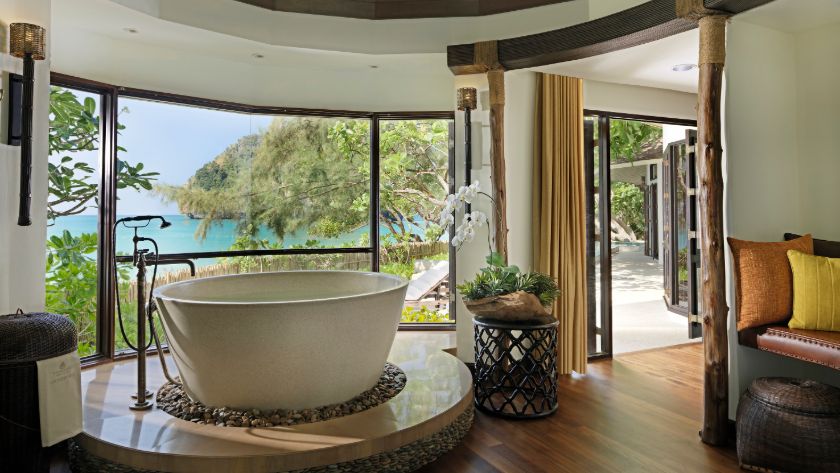 Rayavadee Villa Master Bathroom
