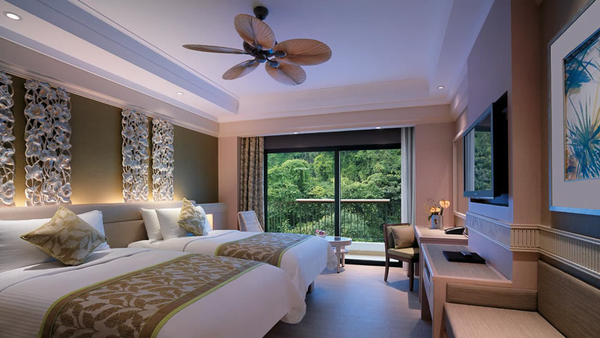 Superior Hill View Room