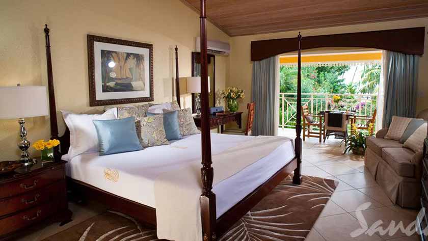 Caribbean CLub Level Veranda Suite