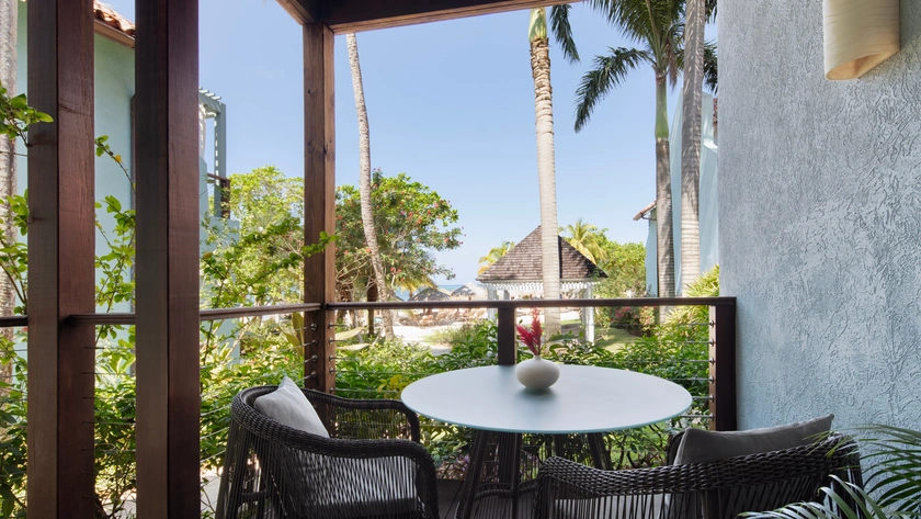 Longshore Oceanview Luxury Walkout Room Balcony