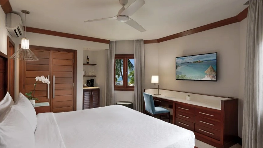 Longshore Oceanview Luxury Room