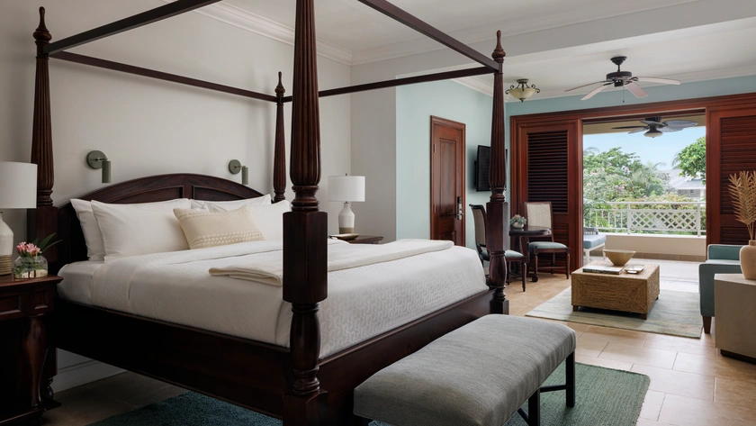 Crystal Lagoon Honeymoon One Bedroom Butler Suite