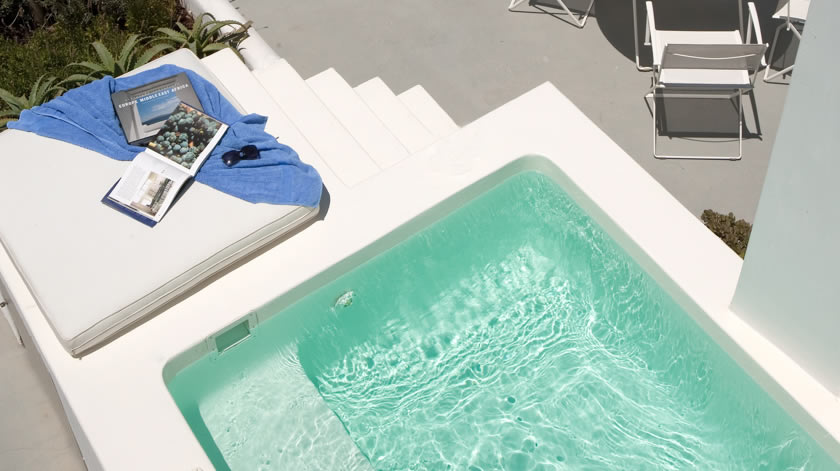 Deluxe Room Plunge Pool