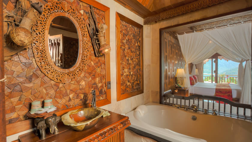 Supreme Deluxe Bathroom