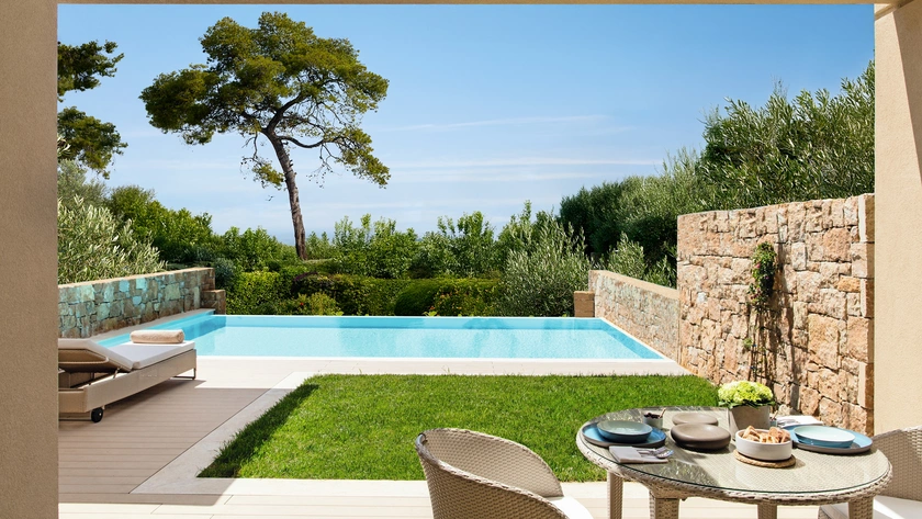 One Bedroom Bungalow Suite Private Pool Garden View