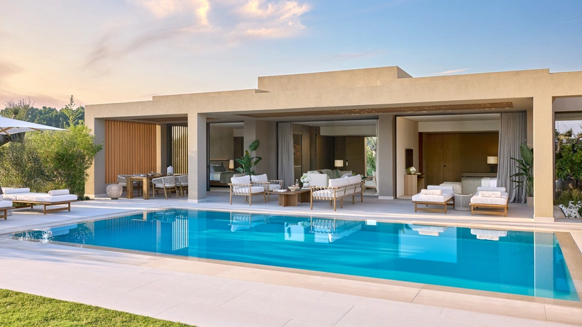 Three Bedroom Villa Private Pool Garden View Pool