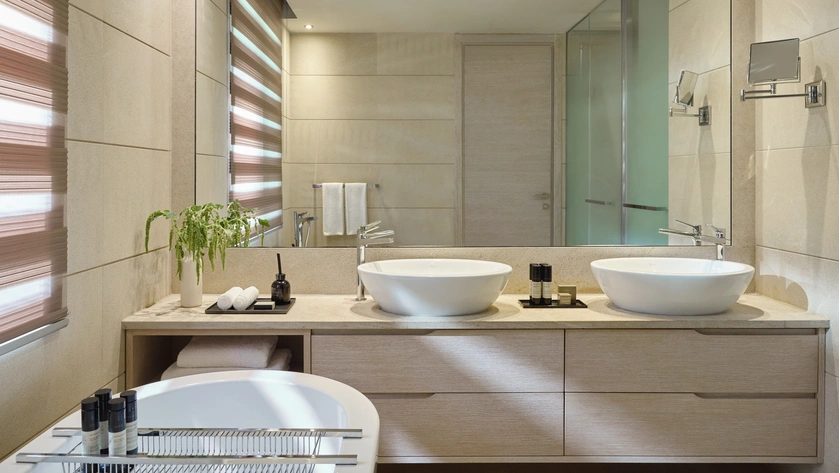 Junior Suite Private Garden Pool View Bathroom