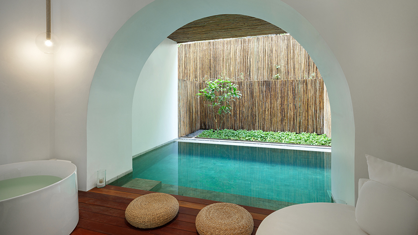 Oceanfront Garden Pool Suite