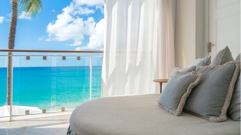 Luxury Oceanfront Room Balcony