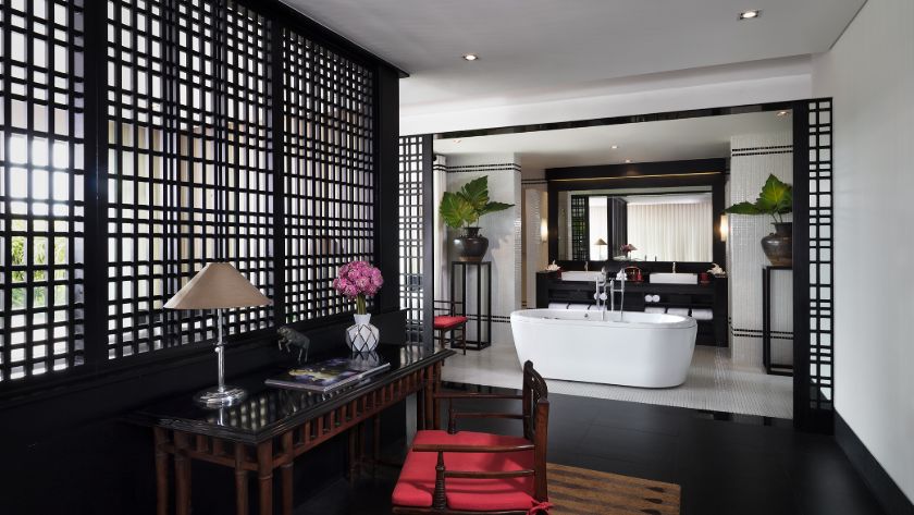 Spa Pool Penthouse Bathroom 