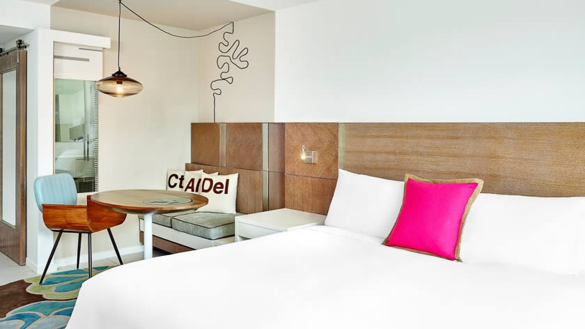 Deluxe King Room