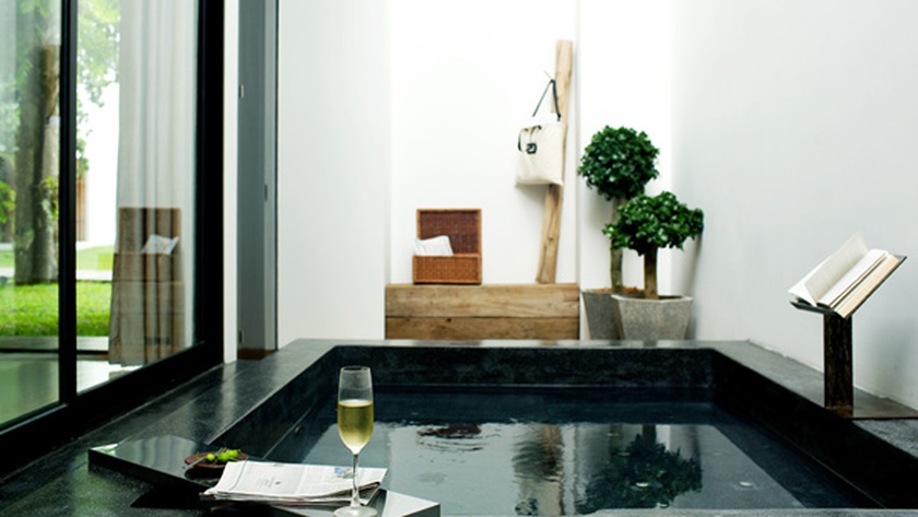 Two Bed Suite Jacuzzi