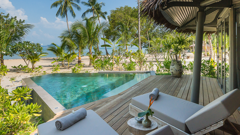 Beachfront Pool Villa
