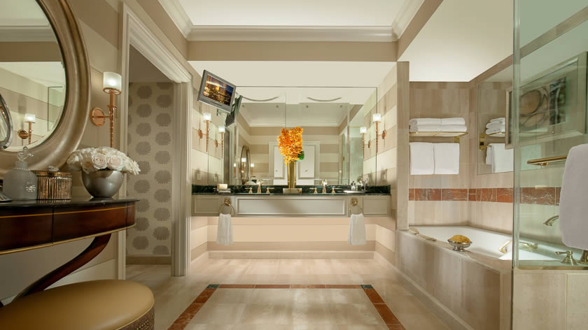 Luxury Suite Bathroom