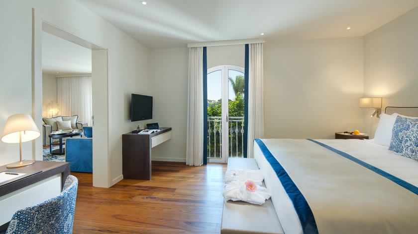 Grand Suite Bedroom