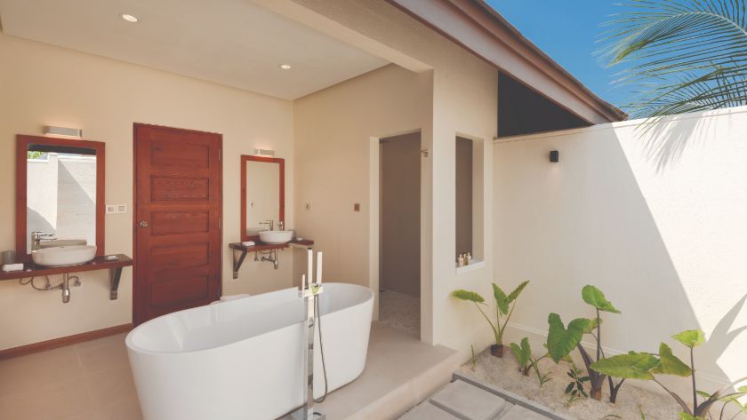 Beach Villa Bathroom