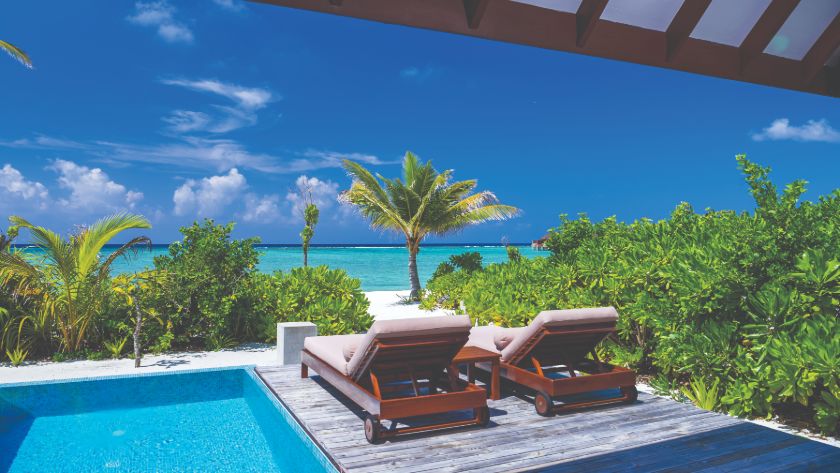 Beach Villa with Pool - Deck