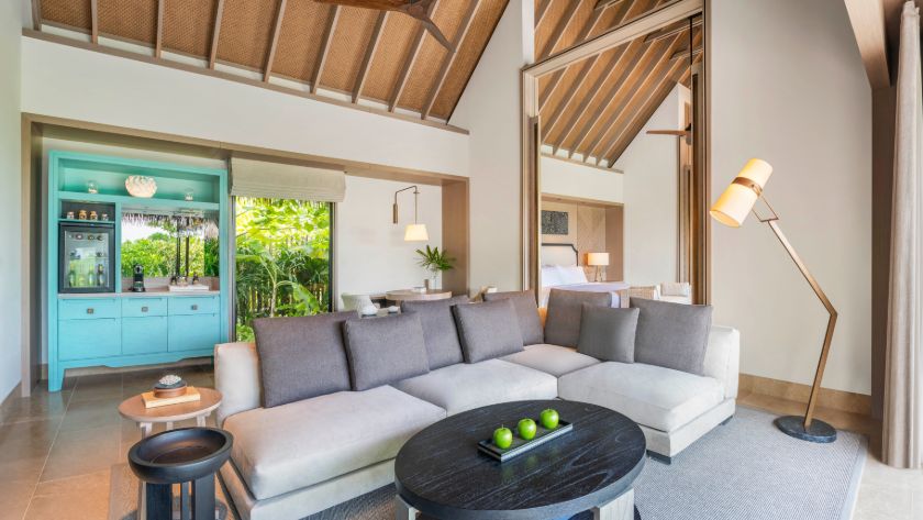 Grand Beach Villa Living Room