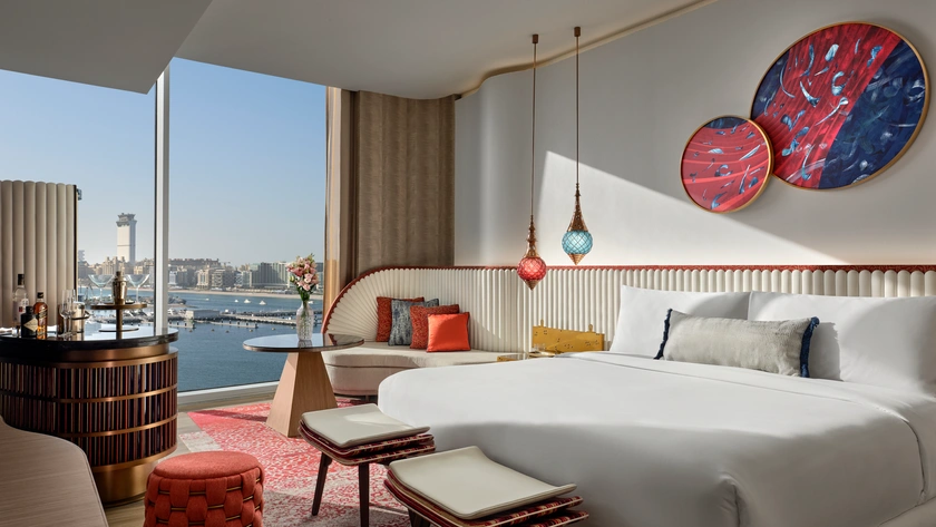 Fantastic Corner Room
